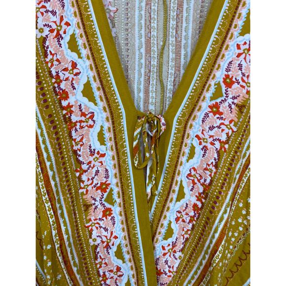 Intimately Free People Womens Gold Patterned Blouse Bodysuit NEW Size XS - Picture 14 of 15